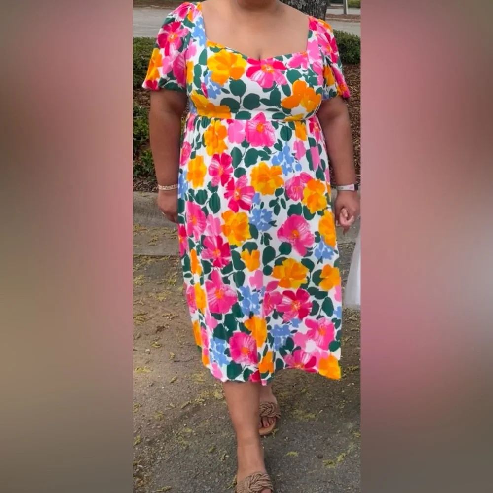 Sugarlips floral dress - Picture 1 of 4